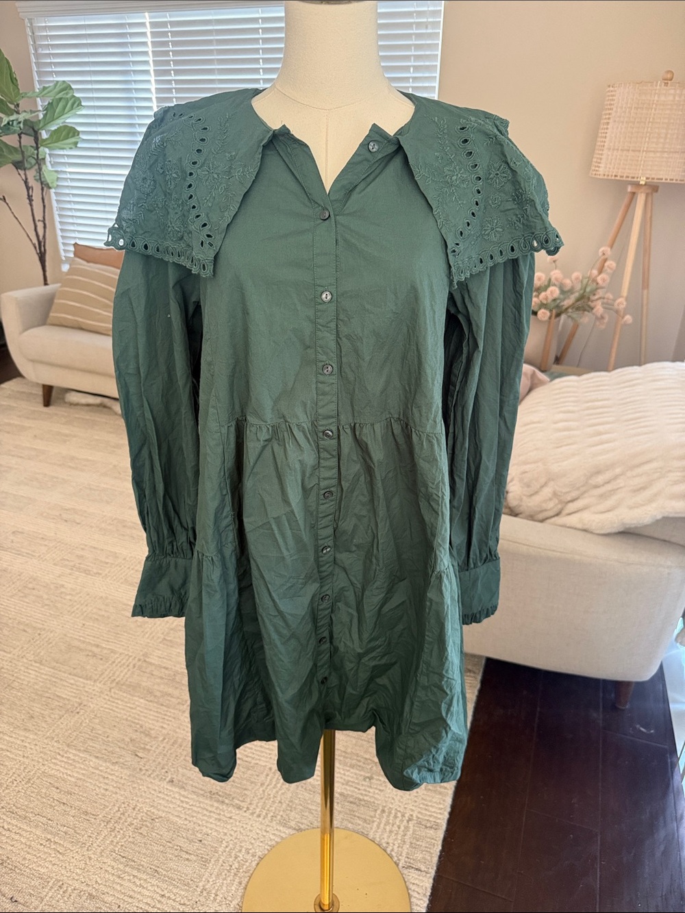 Zara Dark Green Button-Front Dress with Cutwork Collar